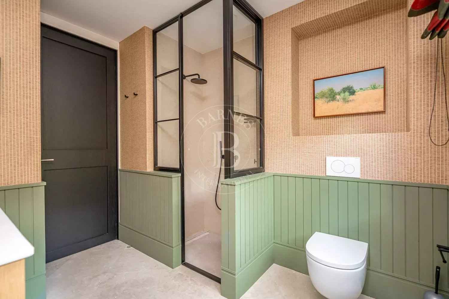 A20584ada5a977a9f5996bf9a0e6b9d1 987ac84b6d 1500 original - Attribut alt par défaut.