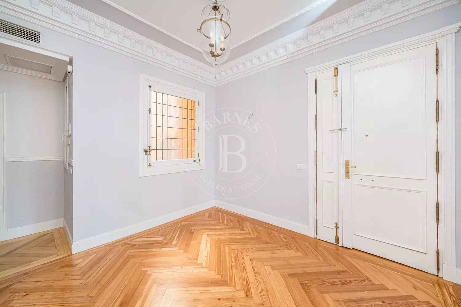 F2500fdff8fa2c8367fb614632c95495 91b420bc65 1500 original - Attribut alt par défaut.