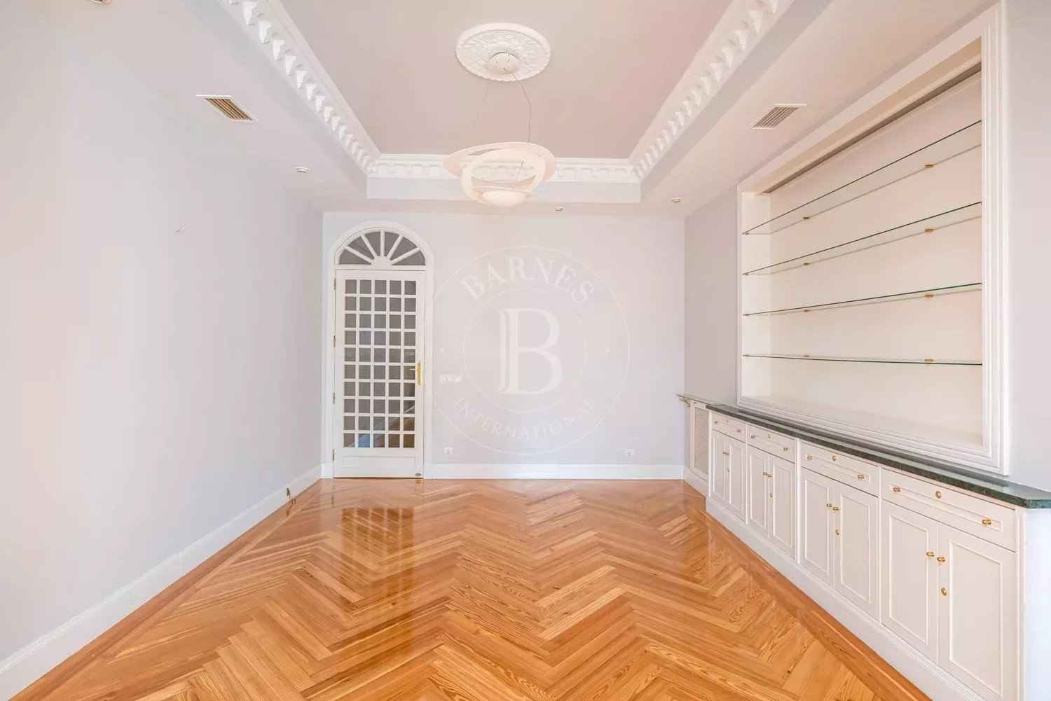 41143c425a940d7d3034cf9207c7a392 6dba991bc5 1500 original - Attribut alt par défaut.