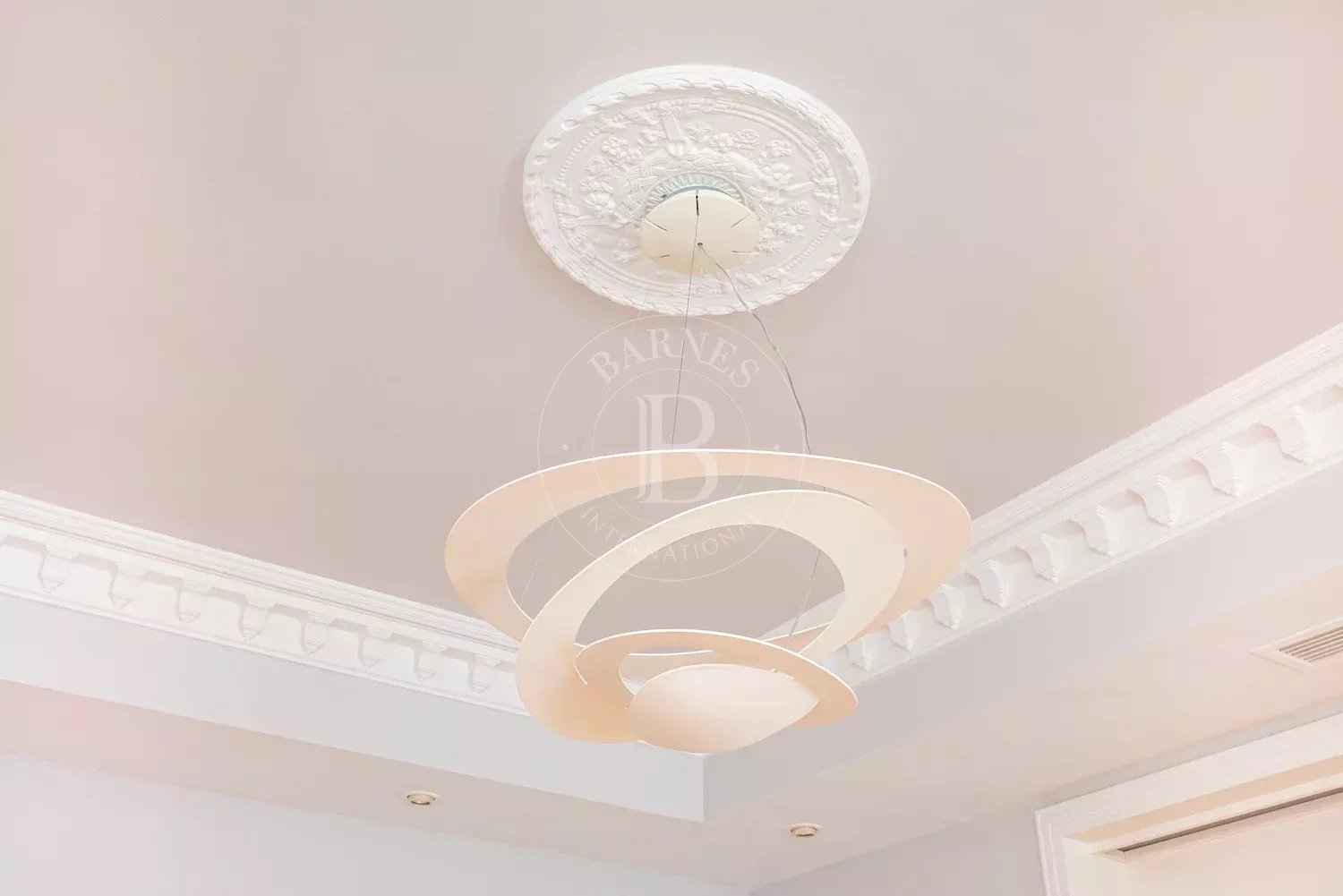 Bfefd1c2b3f40778447fc57769d7a939 675dbeac2a 1500 original - Attribut alt par défaut.