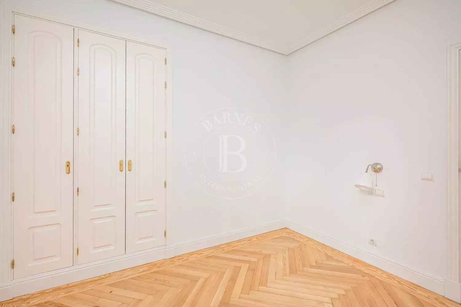 928b7697773af53828342beb4ec9bf0d 430387d1df 1500 original - Attribut alt par défaut.