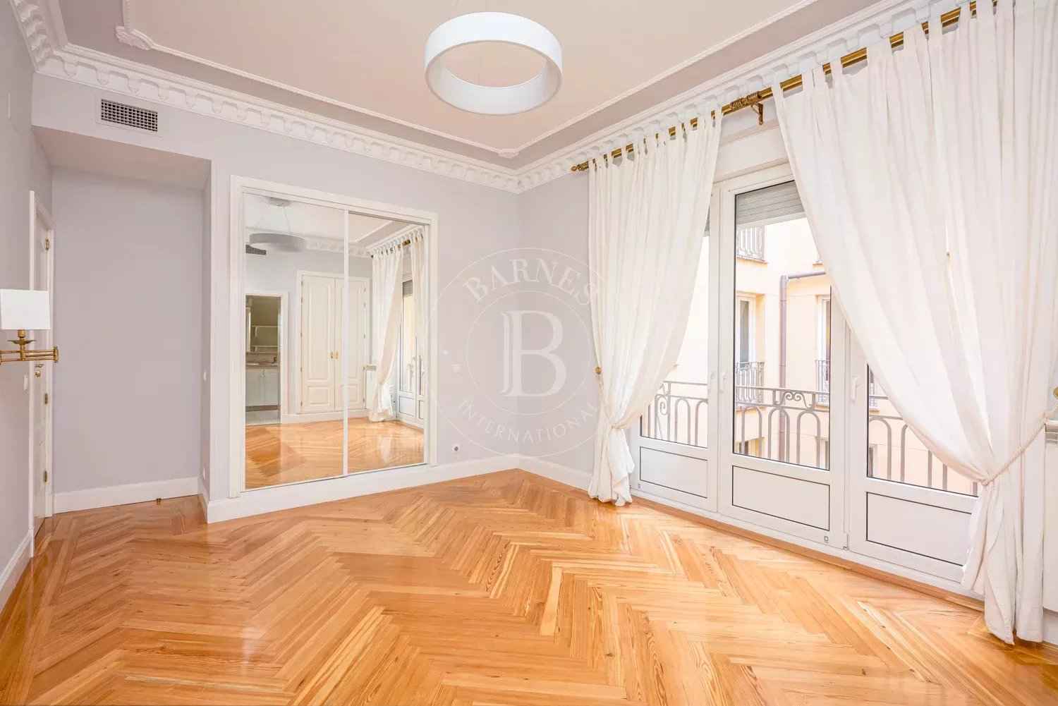 Cd4cfdd1077c07be6f9f55aa4a6d0dec 24fe17c543 1500 original - Attribut alt par défaut.