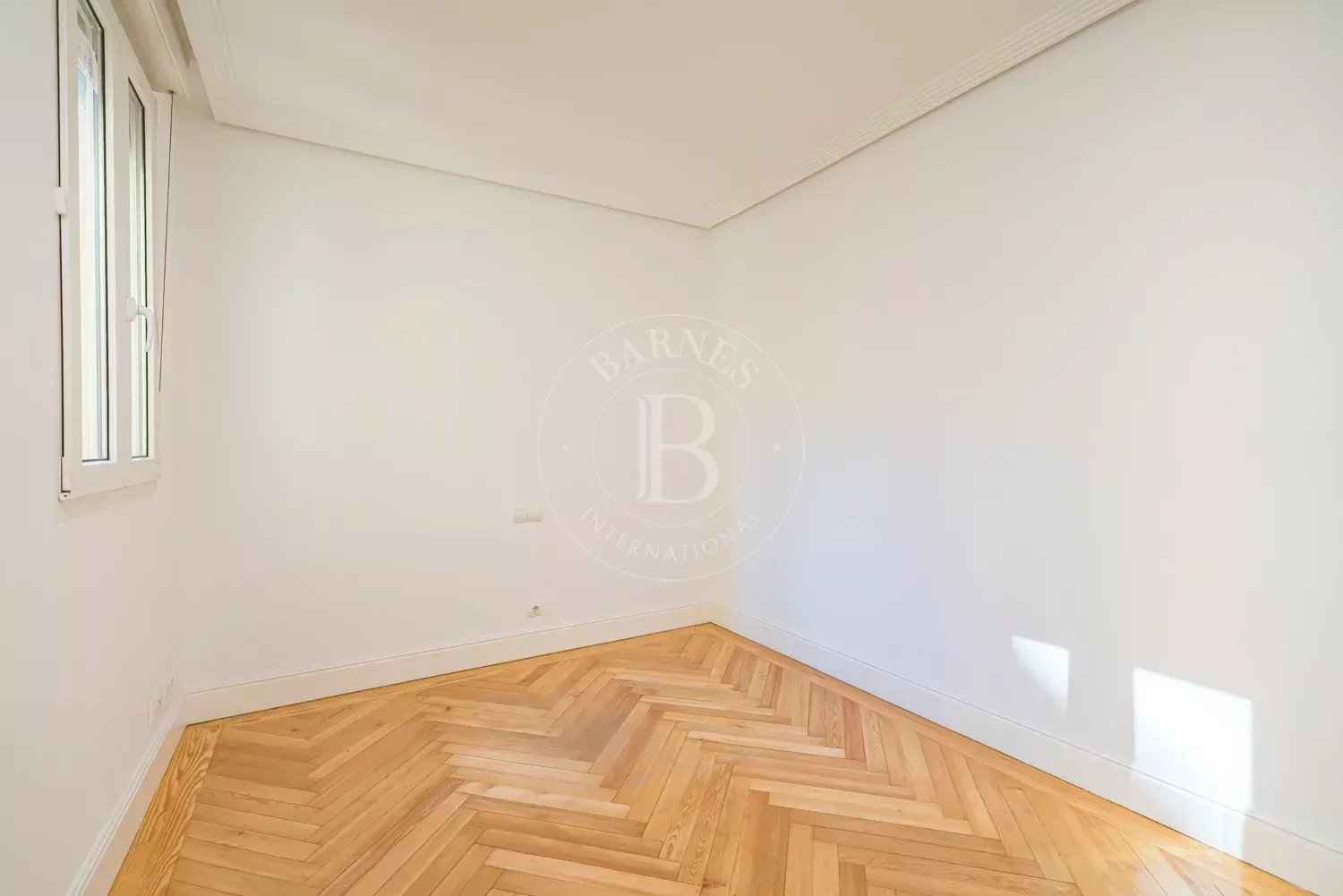 Eafc5cb5066278623fe527fd6259b790 934697f83f 1500 original - Attribut alt par défaut.