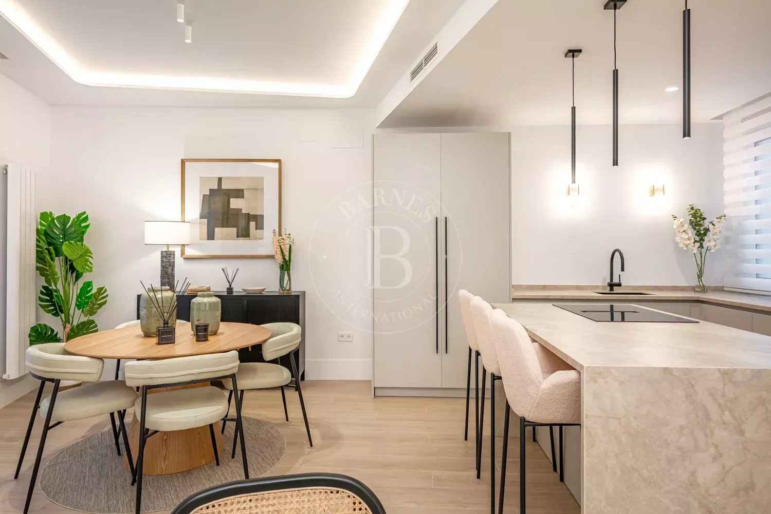 Cfc30cb8e614c63ea0efb138ba9340c1 9a39dcfa86 1500 original - Translation missing: en.helpers.application.image_tag.default_alt