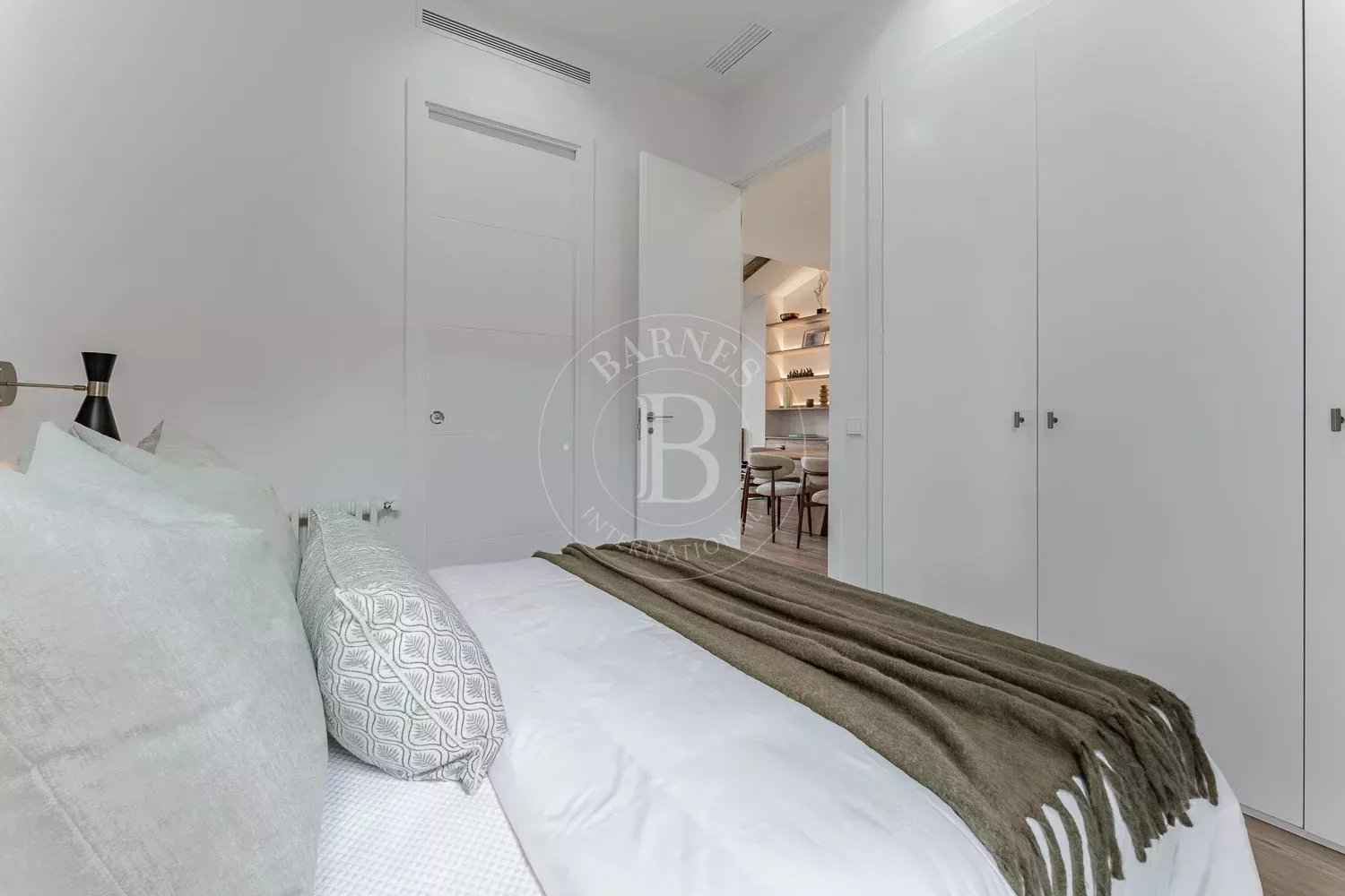 49ac352ae32e86635df14c9a35d3a608 531334259e 1500 original - Attribut alt par défaut.