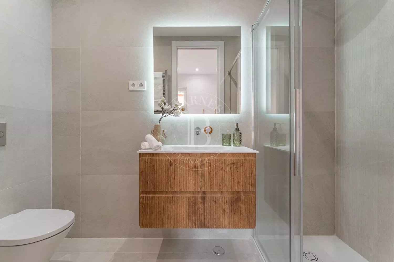 F300fd748c137884e3efb9fe0b3d2c19 fdbcfe80eb 1500 original - Attribut alt par défaut.