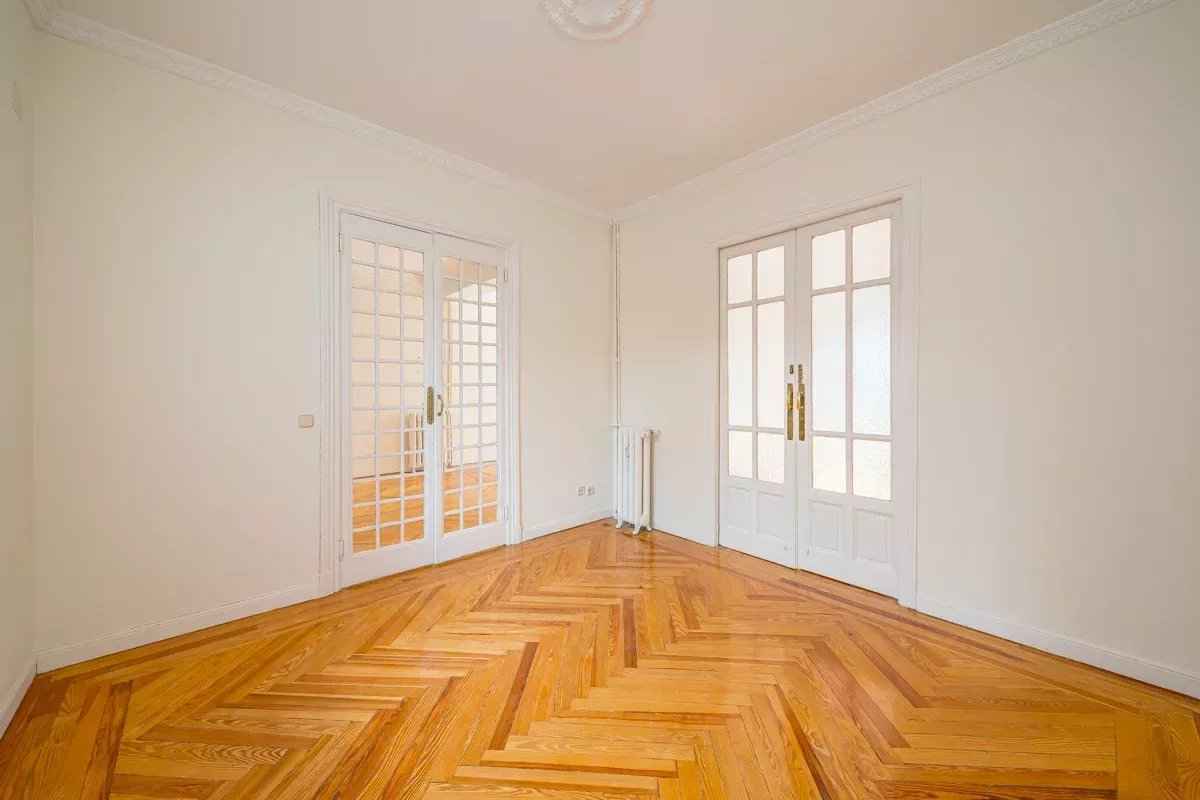 12a358633c21d1bf2f99868c4a95edb9 248beb8509 1200 original - Attribut alt par défaut.