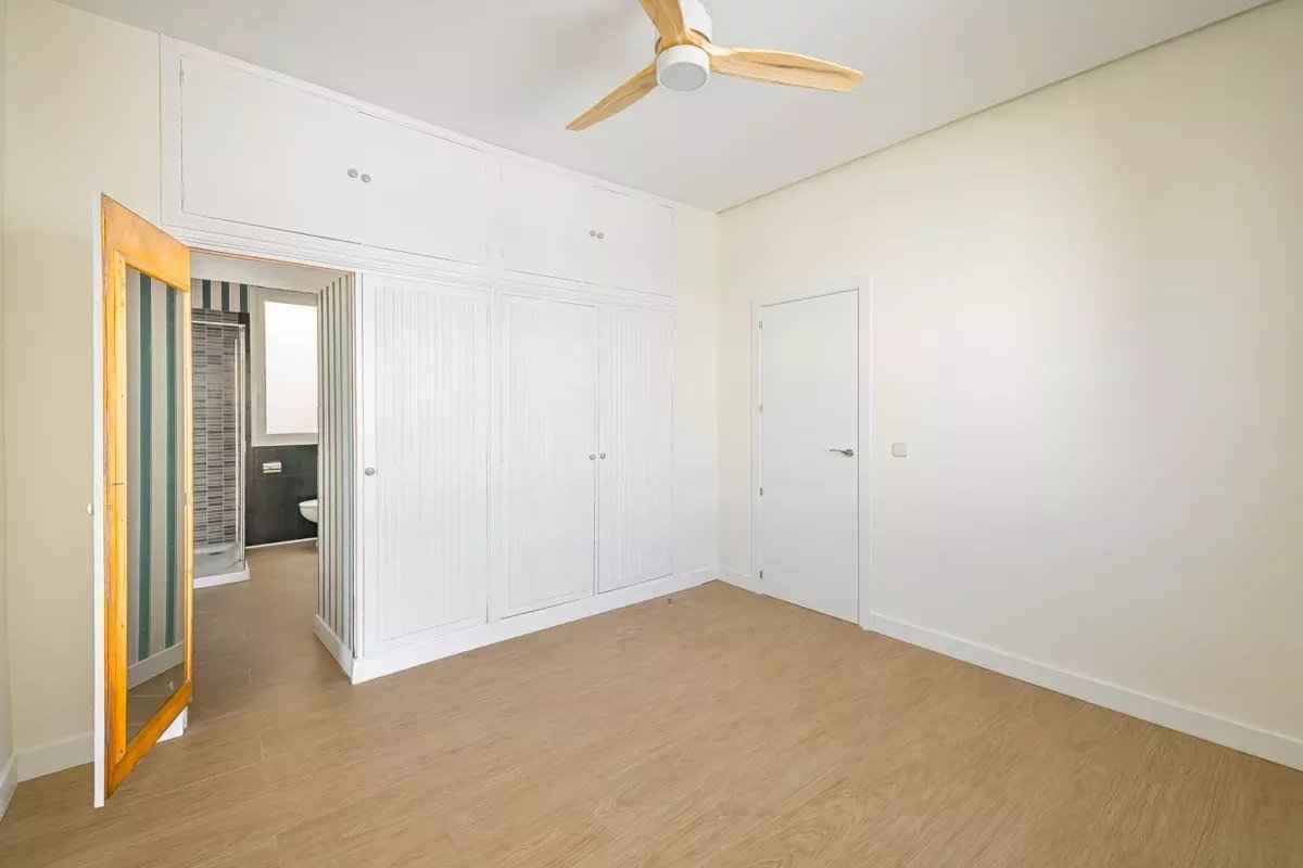 D484cf3384b643cea6097130416a26fa 3097f2db6a 1200 original - Attribut alt par défaut.