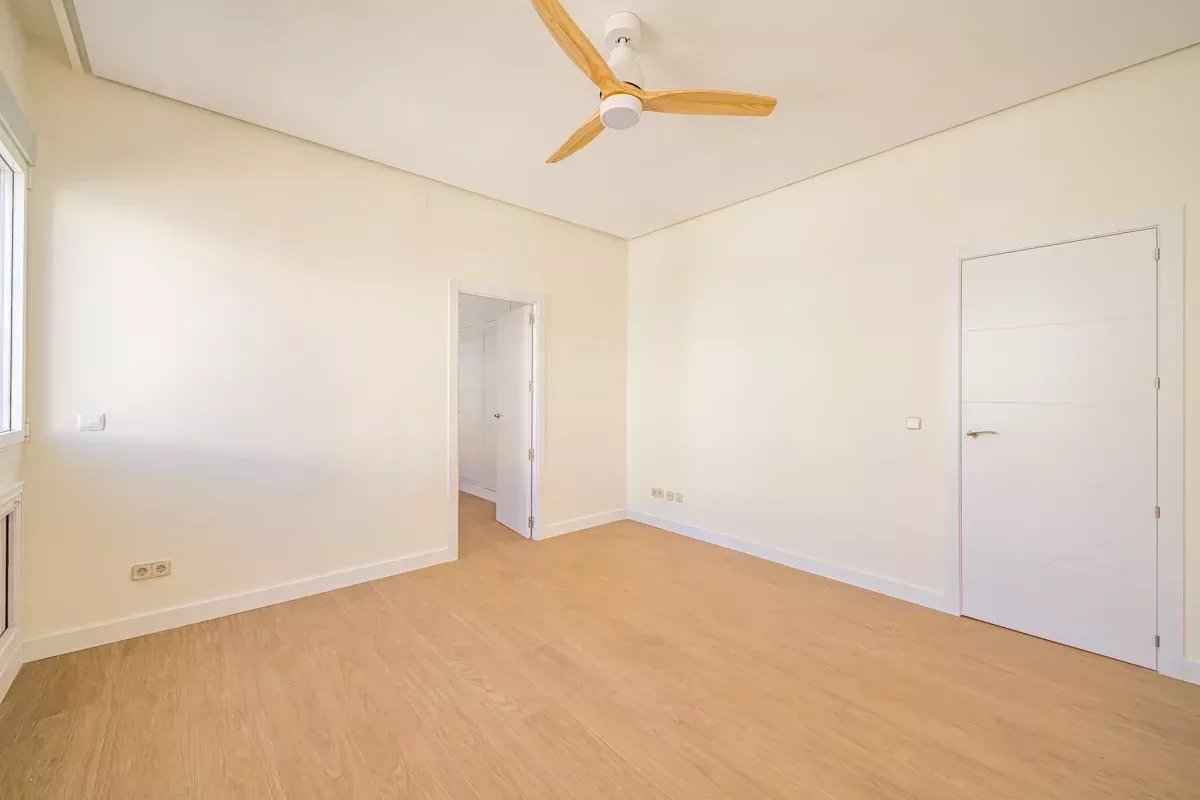 Cd84f7cf6b8b9c3e0a12ca5dc78ce99d deddd0efb7 1200 original - Attribut alt par défaut.