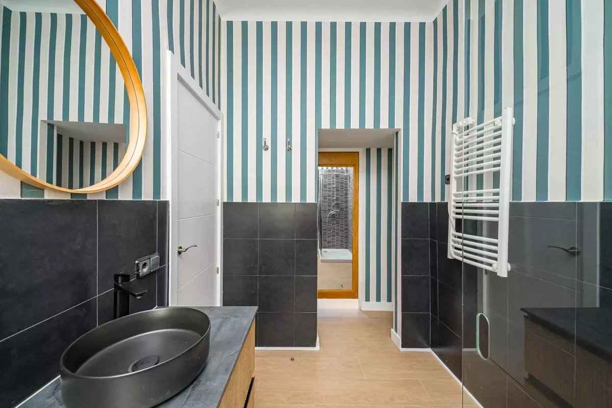 5fd5a0bde6845e648abec6ba2778f1e7 6986324bbf 1200 original - Attribut alt par défaut.