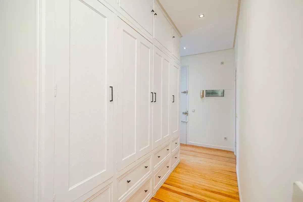 12b7b26424c73c4864de4715909953b7 747209d9c9 1200 original - Attribut alt par défaut.