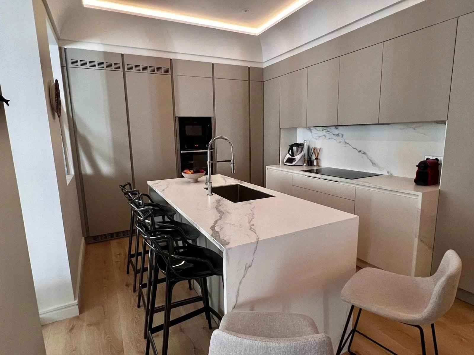 54a15f888c6effacfb0bbfd7d5cc45e3 8e12dd9b9f 1600 original - Translation missing: en.helpers.application.image_tag.default_alt