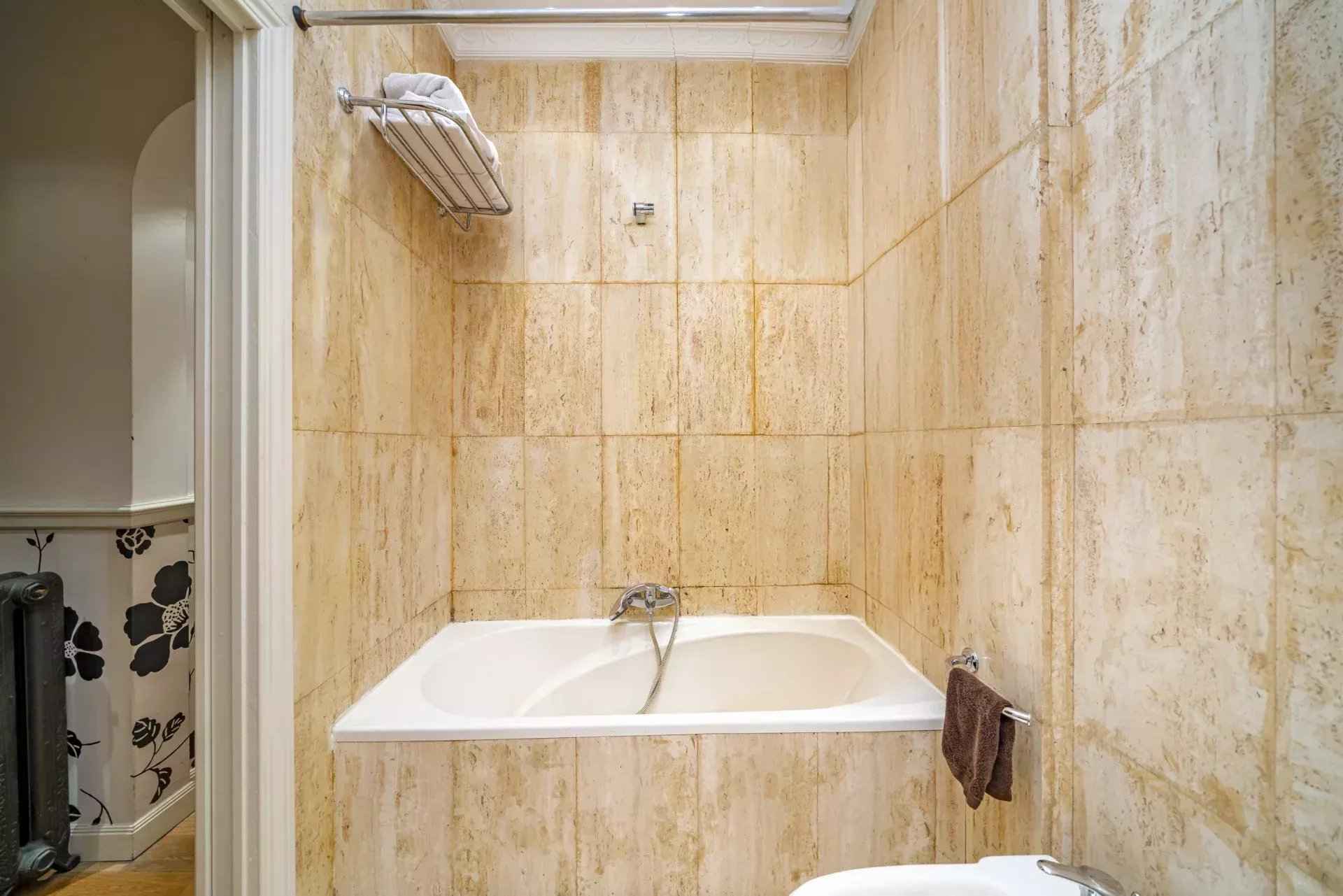 F98194f06bf30fabcd30aa4731926082 f787b54252 1920 original - Attribut alt par défaut.