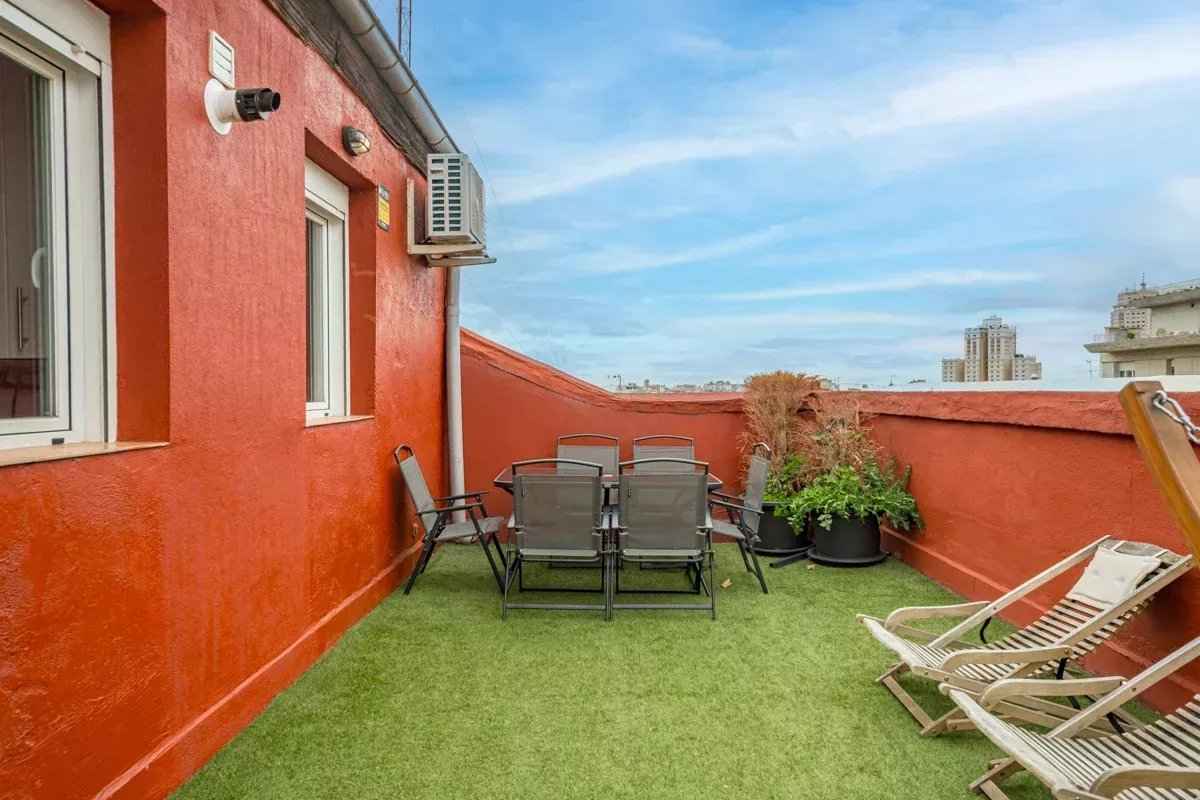 1f25ace95e16ffd13ad9e8c64e92173f 2c3b058dce 1200 original - Translation missing: en.helpers.application.image_tag.default_alt