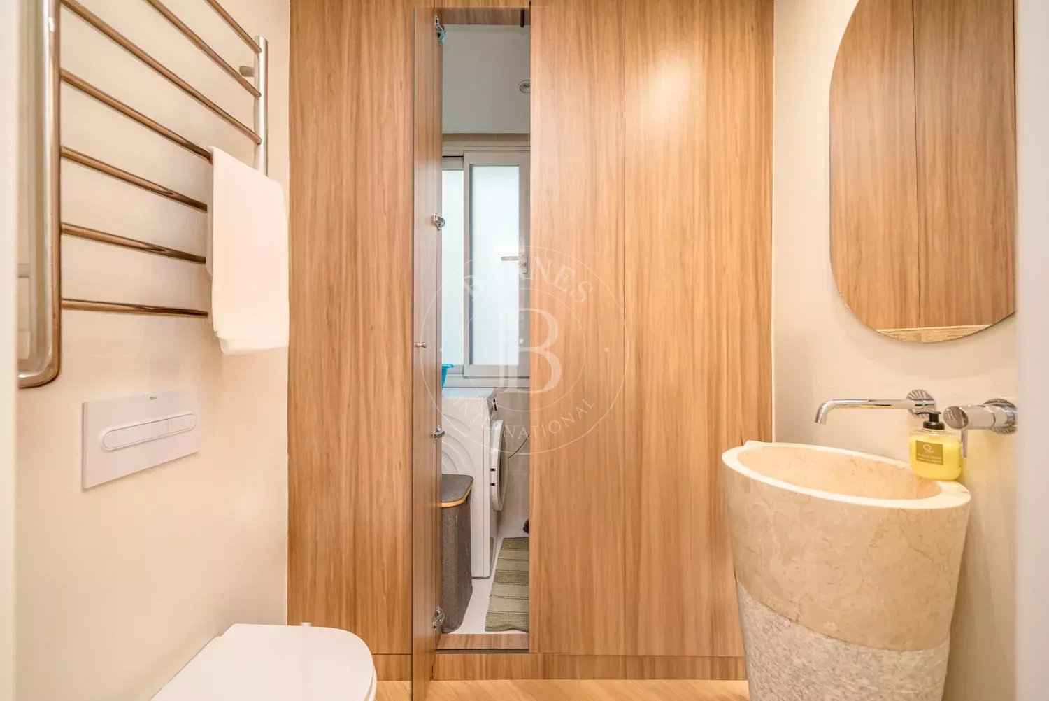 5a1ae442e5b736212afba3bc1ac396b2 400c91afb4 1500 original - Attribut alt par défaut.