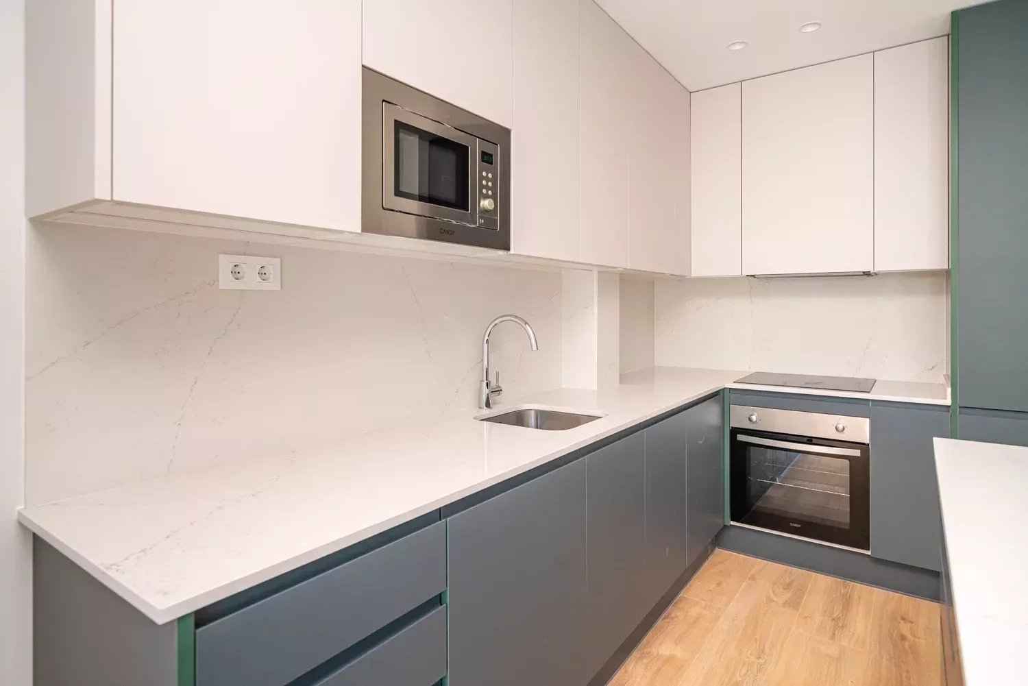 4ab2f26623301a6b58739722e3a81836 2bb78592c6 1500 original - Translation missing: en.helpers.application.image_tag.default_alt