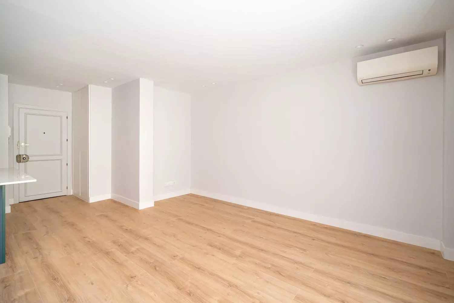 Fd6169acee085706d087cc23da097958 f3d86f8a3b 1500 original - Translation missing: en.helpers.application.image_tag.default_alt