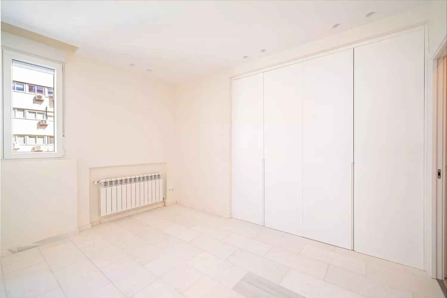 535118c05af43699f5ec21e3c54883ea 0392648ee0 1500 original - Translation missing: en.helpers.application.image_tag.default_alt