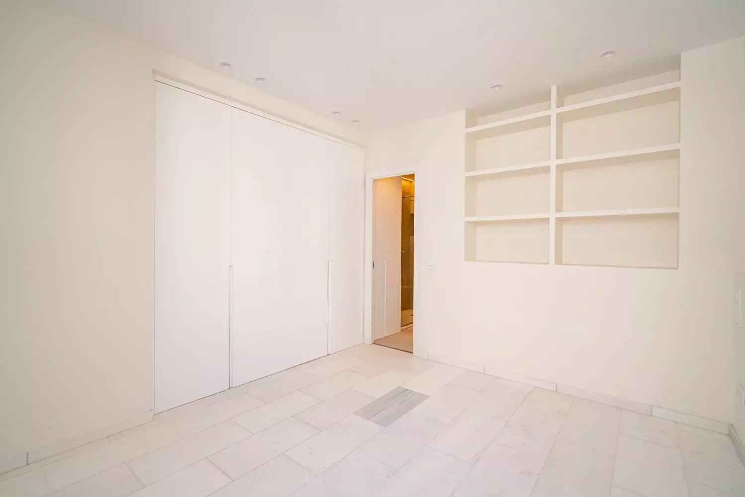 D82417c41705a120dbda28f6e68e6bde a887746737 1500 original - Translation missing: en.helpers.application.image_tag.default_alt