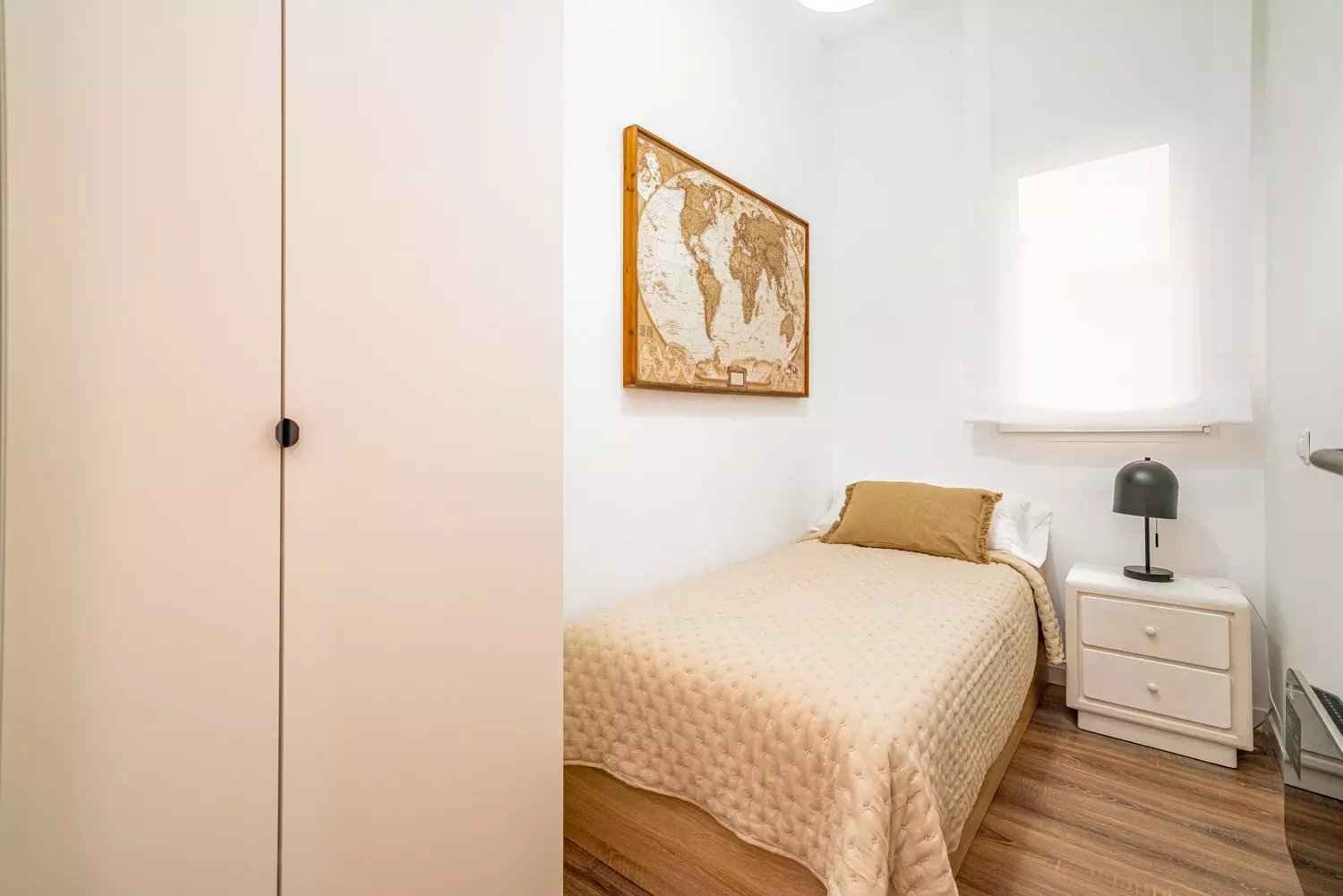 6d4a312f6c0330be9b01ec64b6e8c8e6 acc54b536a 1500 original - Attribut alt par défaut.