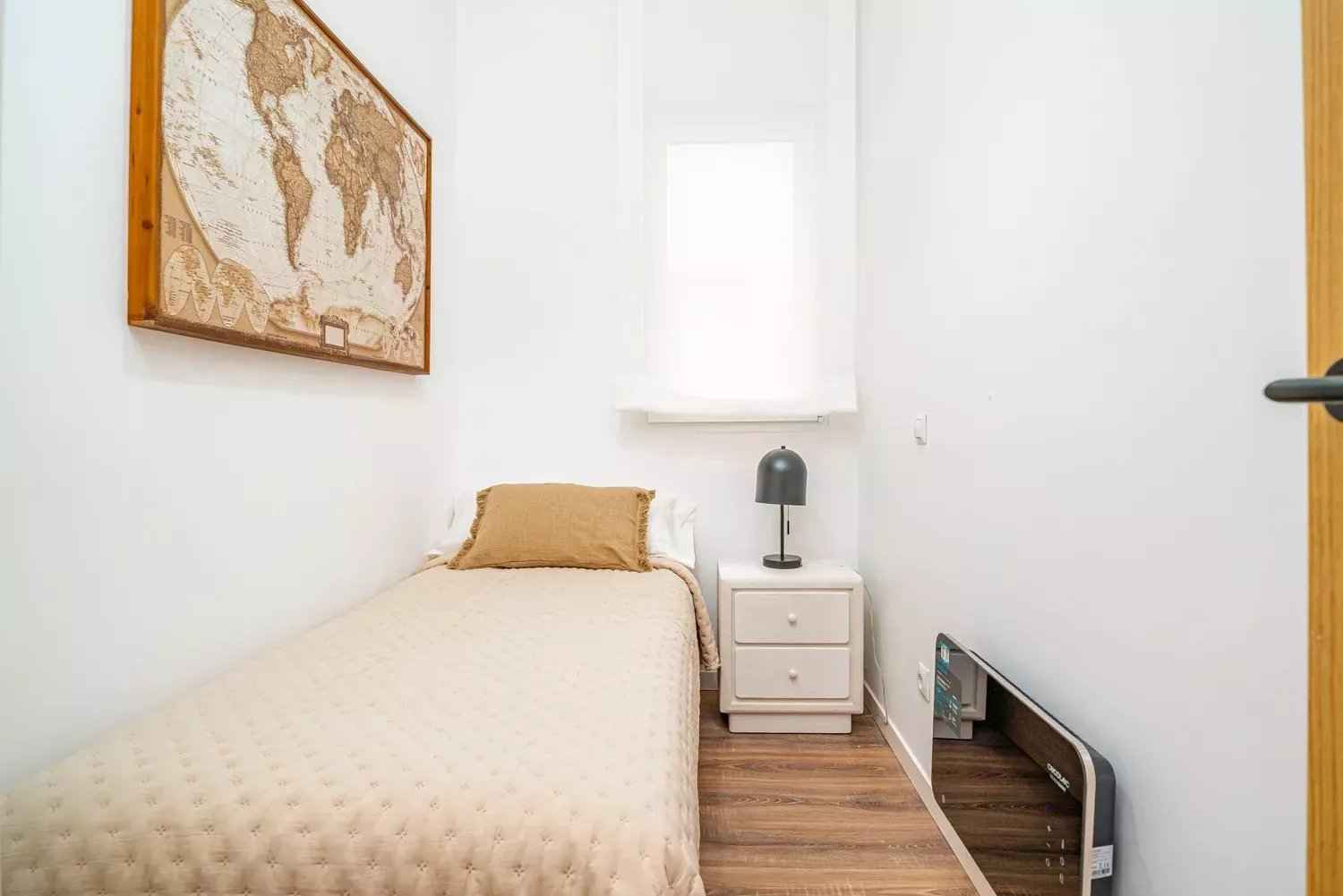 4e64667f876afea1a87c00b83657a068 2bf1ac2b35 1500 original - Attribut alt par défaut.