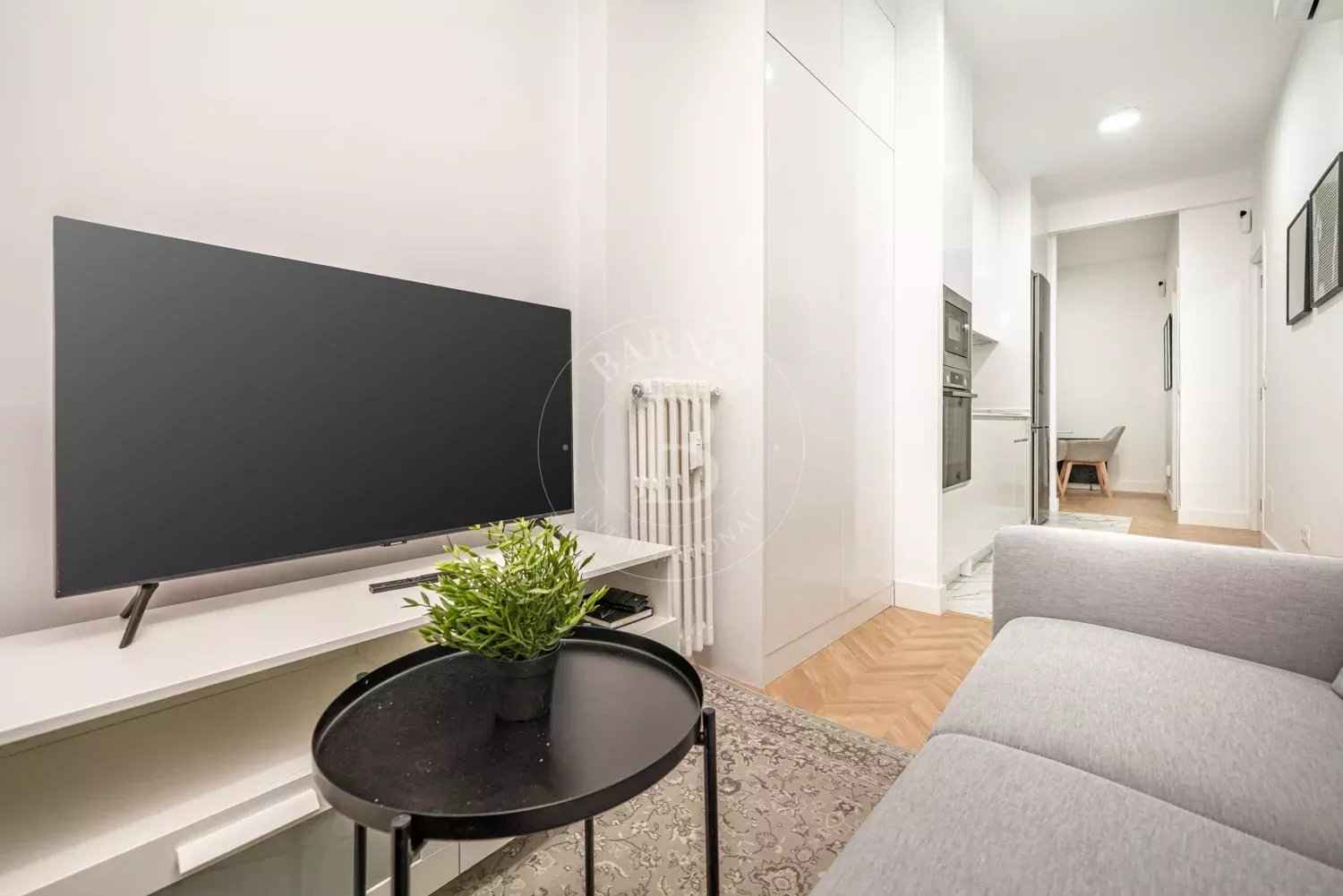 34897f3cc98defdef54793e71fb9c552 a54b4c3373 1500 original - Attribut alt par défaut.