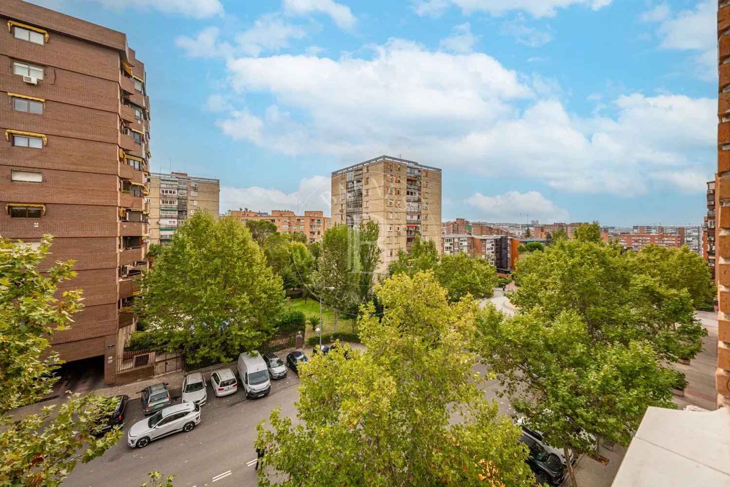 4d0a1e25dca63b220284b45e10f721b3 0bfdadffcc 1500 original - Translation missing: en.helpers.application.image_tag.default_alt