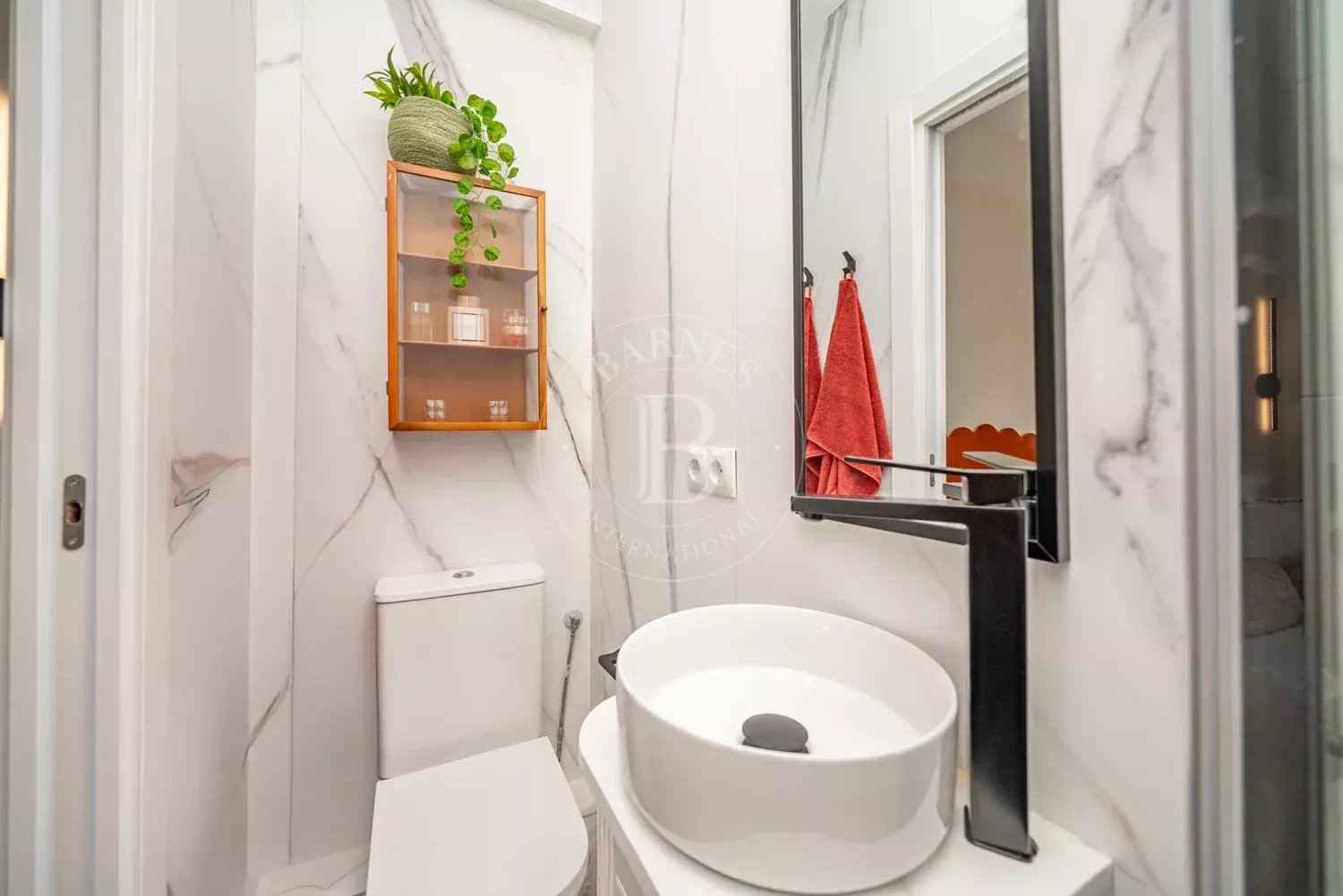 6da4267ab40278e492476129bfe1b35d 985f8990f0 1500 original - Translation missing: en.helpers.application.image_tag.default_alt