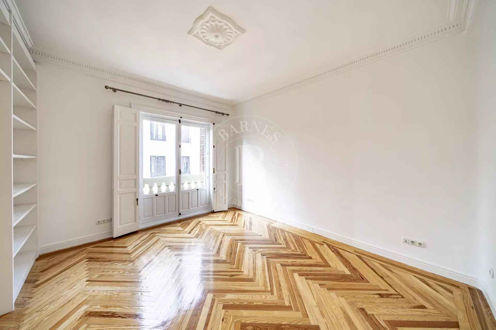 3457c52cae7626ced5edd2641dcfc97d 9799430284 1920 original - Attribut alt par défaut.