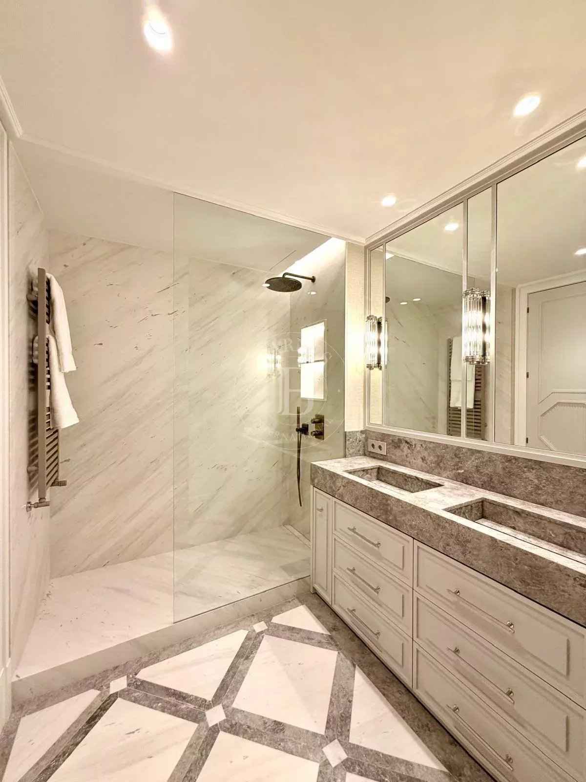 Bb3245bf0cd9fb46d757f20eee5a805e 53c59c9735 1600 original - Translation missing: en.helpers.application.image_tag.default_alt