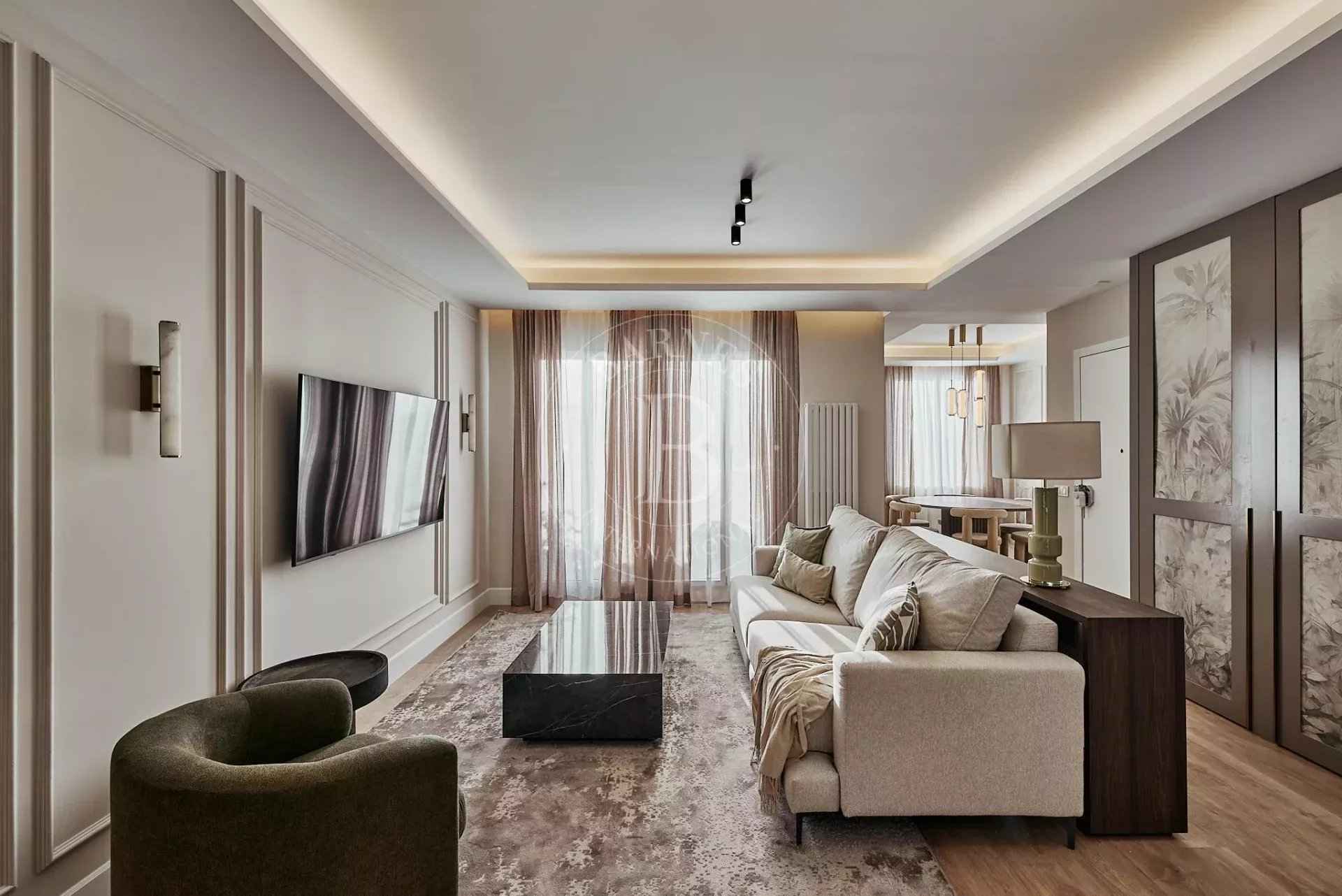 B59cd46b6c64c1b61c65d96d5b988836 904c6705ba 1920 original - Attribut alt par défaut.