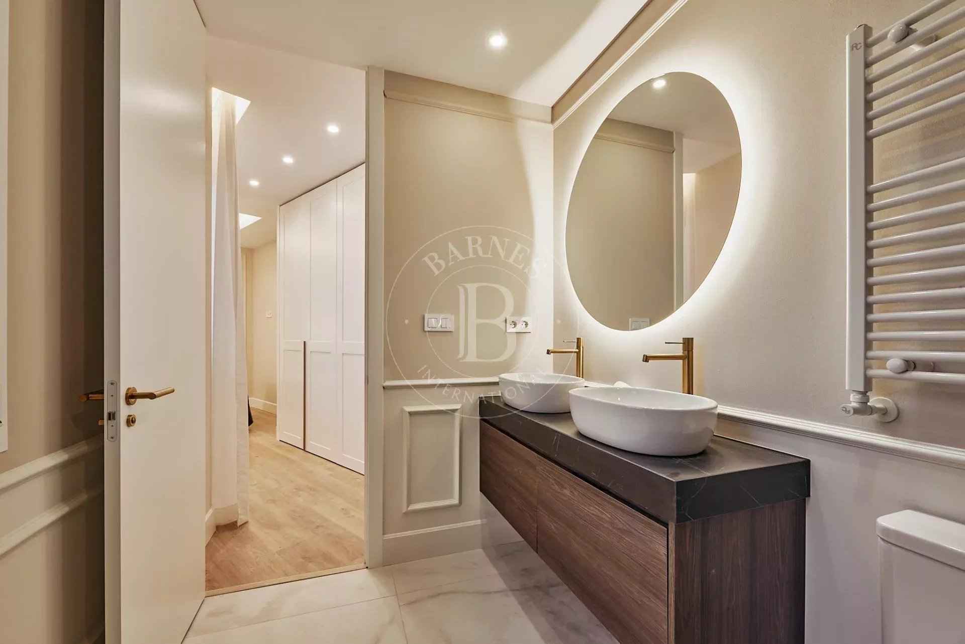 Bad2928d1c3cf228d6fd792a6f21be1c ab25117b35 1920 original - Attribut alt par défaut.