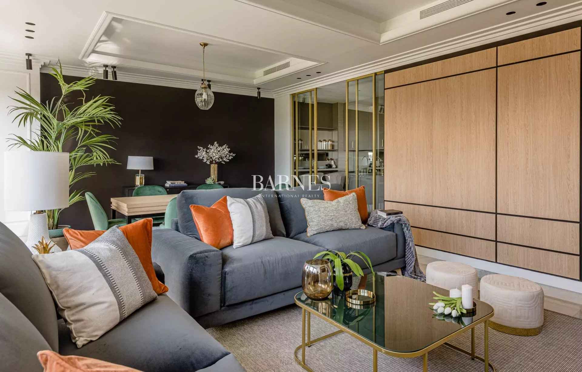 5bb28b0c4c3ede1d95dd16daeb3b656b 9956d19299 1920 original - Translation missing: en.helpers.application.image_tag.default_alt