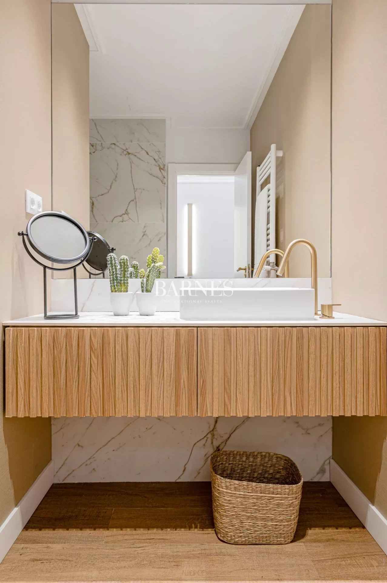 6d520e41cfaa5253f1dc174ce76eb2de 99303d8673 1920 original - Translation missing: en.helpers.application.image_tag.default_alt