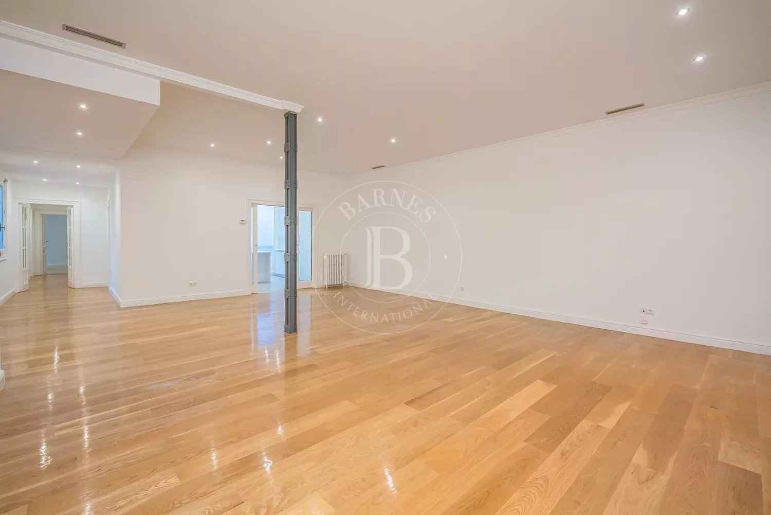 4ed0cd026b3ce8c266f7dda1c7d03ea7 ff1b8b58f5 1500 original - Attribut alt par défaut.