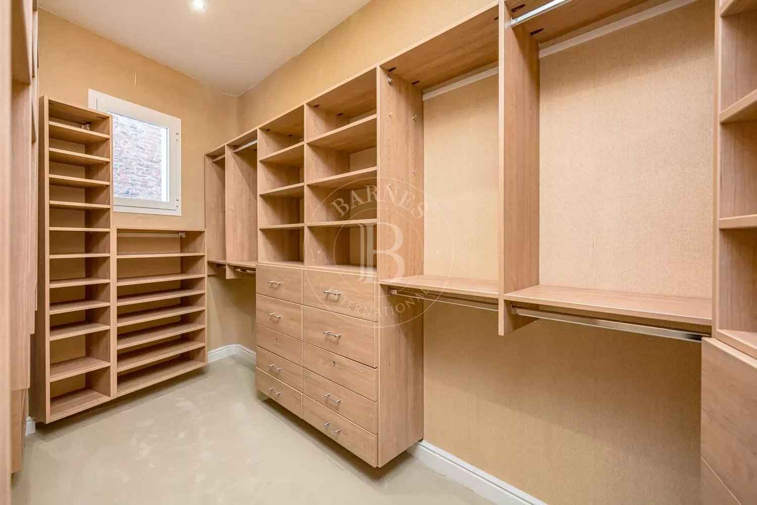 338c901afcbefb063bf97a3a924de5d9 610608ec9f 1500 original - Attribut alt par défaut.