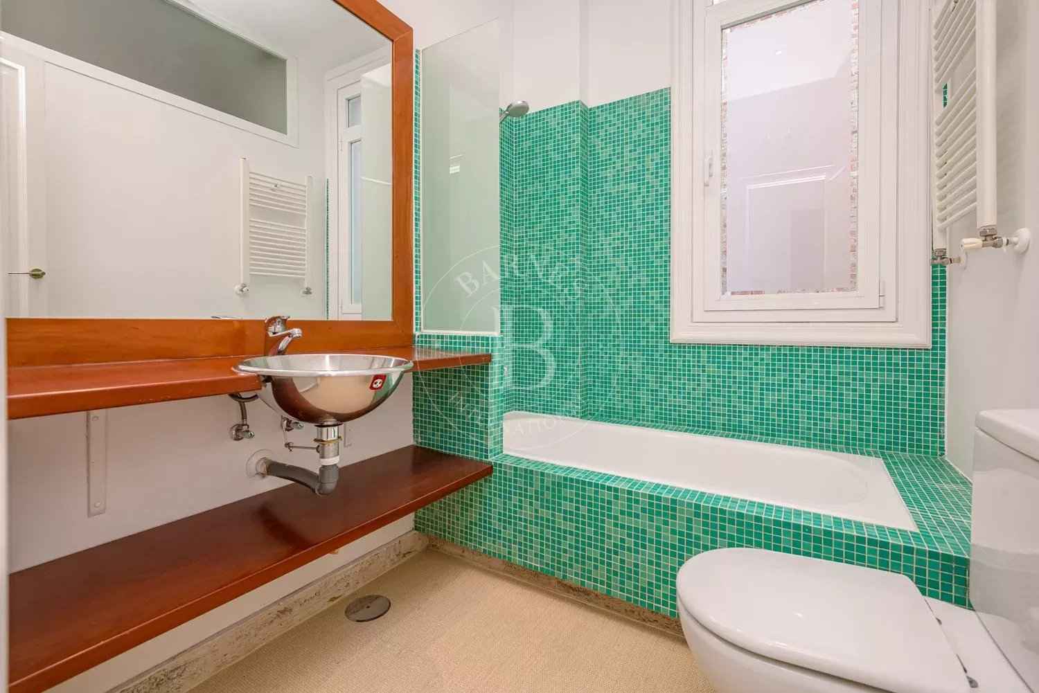 D40fc88485fdd5a537aea9b17021f1bc 10ddbc58cf 1500 original - Attribut alt par défaut.