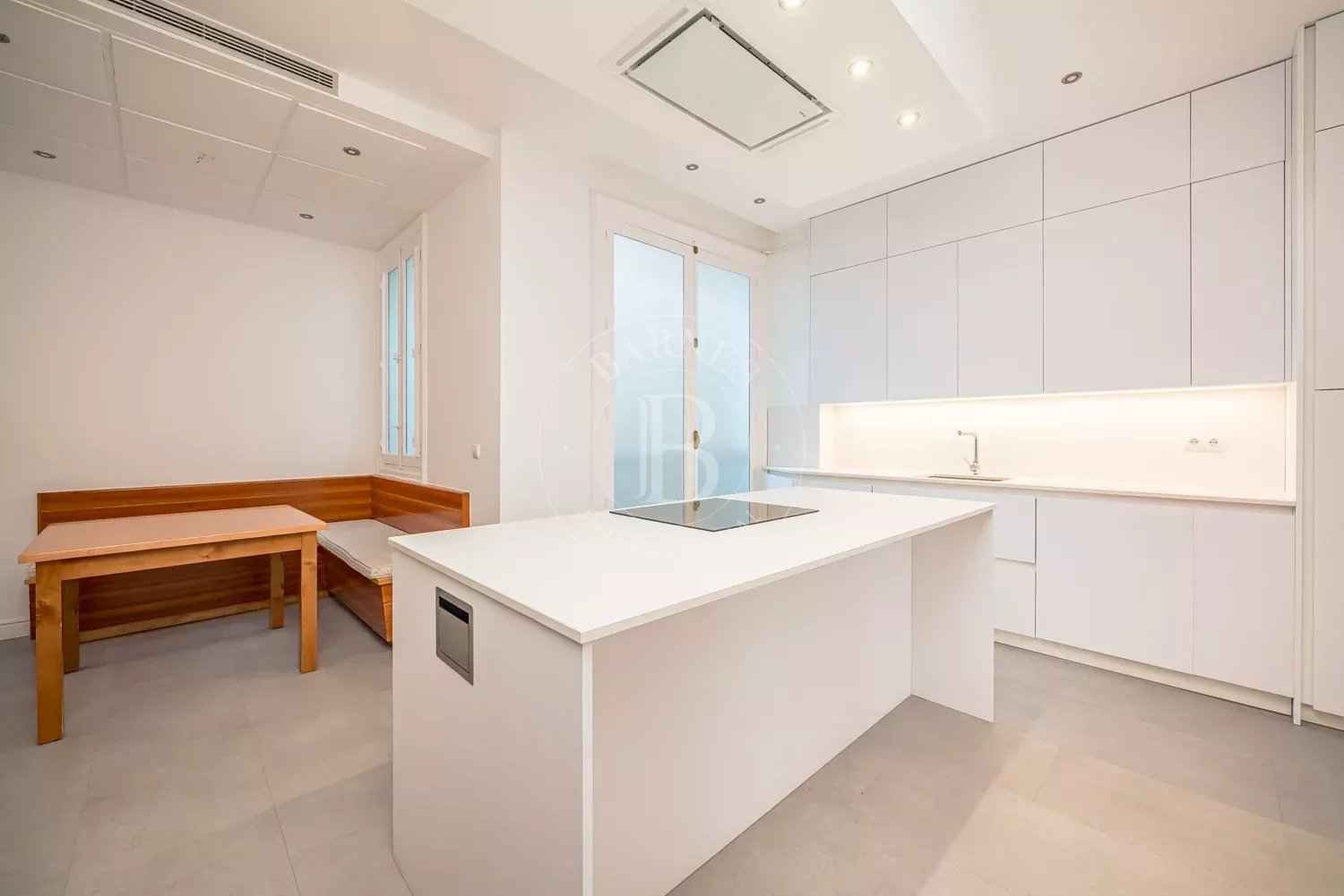 61f15ff22ee82fd4a9fd444a383ff921 b2c8875096 1500 original - Attribut alt par défaut.