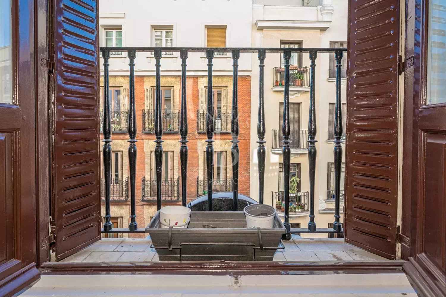 978aaf8ab227785e4a4ace25a9e6fa3c f676d0d0c1 1500 original - Attribut alt par défaut.