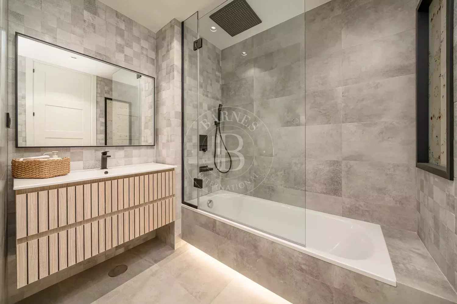 Cbc720672b89c8838c9f70a1c32403c9 d8549d6a5d 1500 original - Attribut alt par défaut.