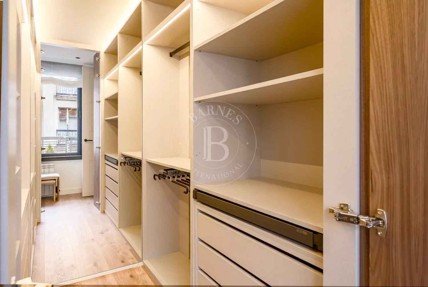 291528fba7b2ba81c73fb0afb1d1d701 ca5937819a 1500 original - Attribut alt par défaut.