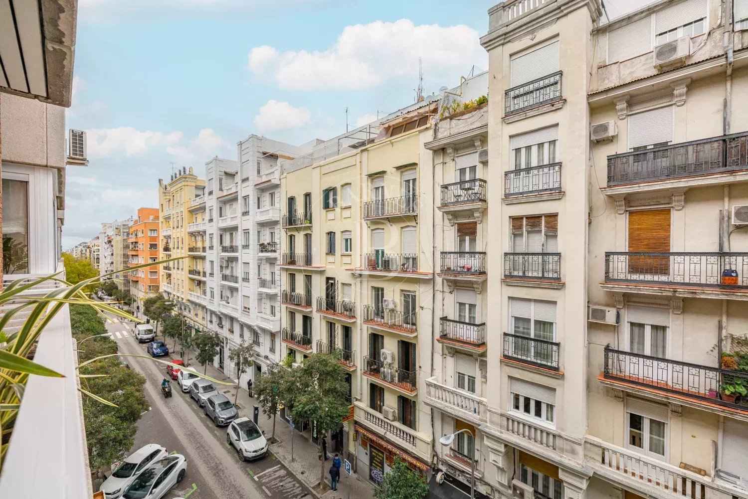 8d41664ca6da08eb1c5540fba393765b 7f6e134324 1500 original - Attribut alt par défaut.