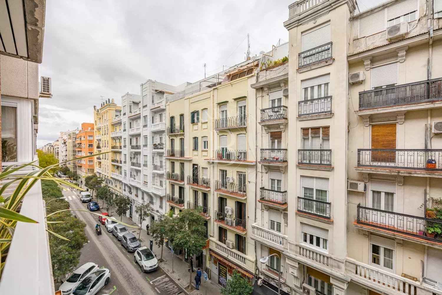 1a51abc9282d1031c553eb9682768cf8 82087eca1a 1500 original - Attribut alt par défaut.