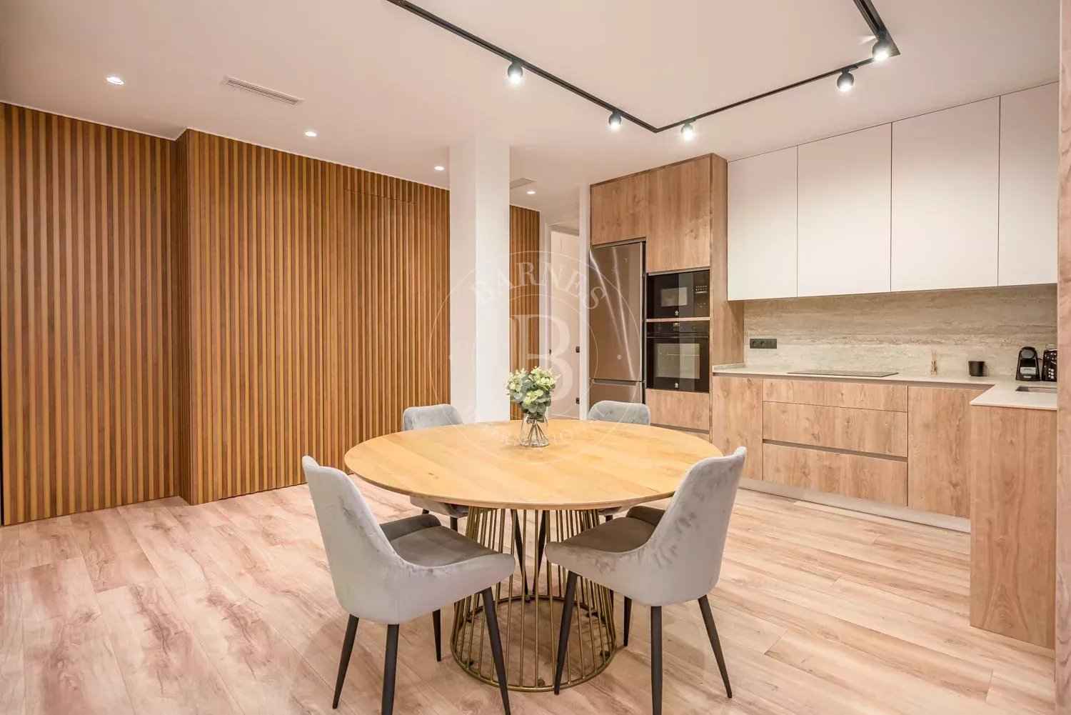 42330593c21c2f47911d6dd0e28d7aee 78ffa93d5a 1500 original - Attribut alt par défaut.