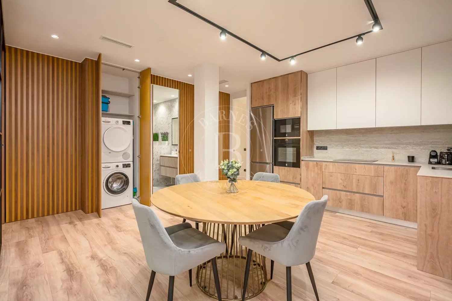 4c44164a0e37a5a9fcd8c1656fff1ee7 c3ae4b1bd2 1500 original - Attribut alt par défaut.