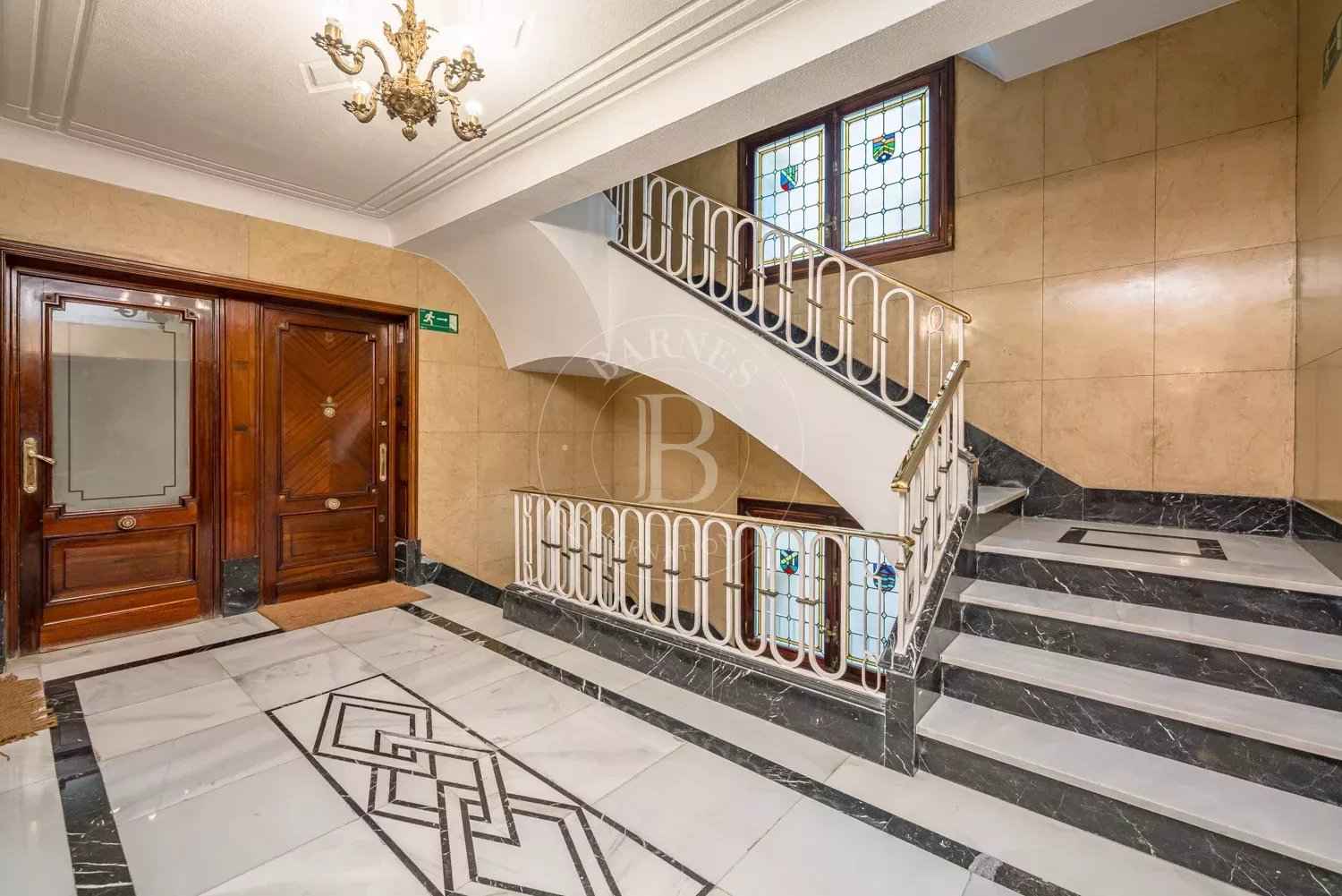 989fecb72dda131f92242323cd6f8de3 8d6005875c 1500 original - Attribut alt par défaut.