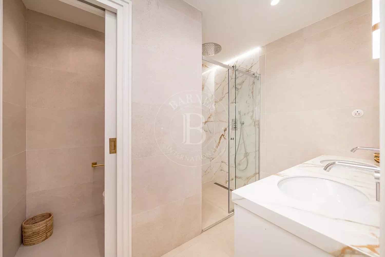 13fc95c1a8eb6446b181eac9c3622f8c 5d450960ed 1500 original - Attribut alt par défaut.