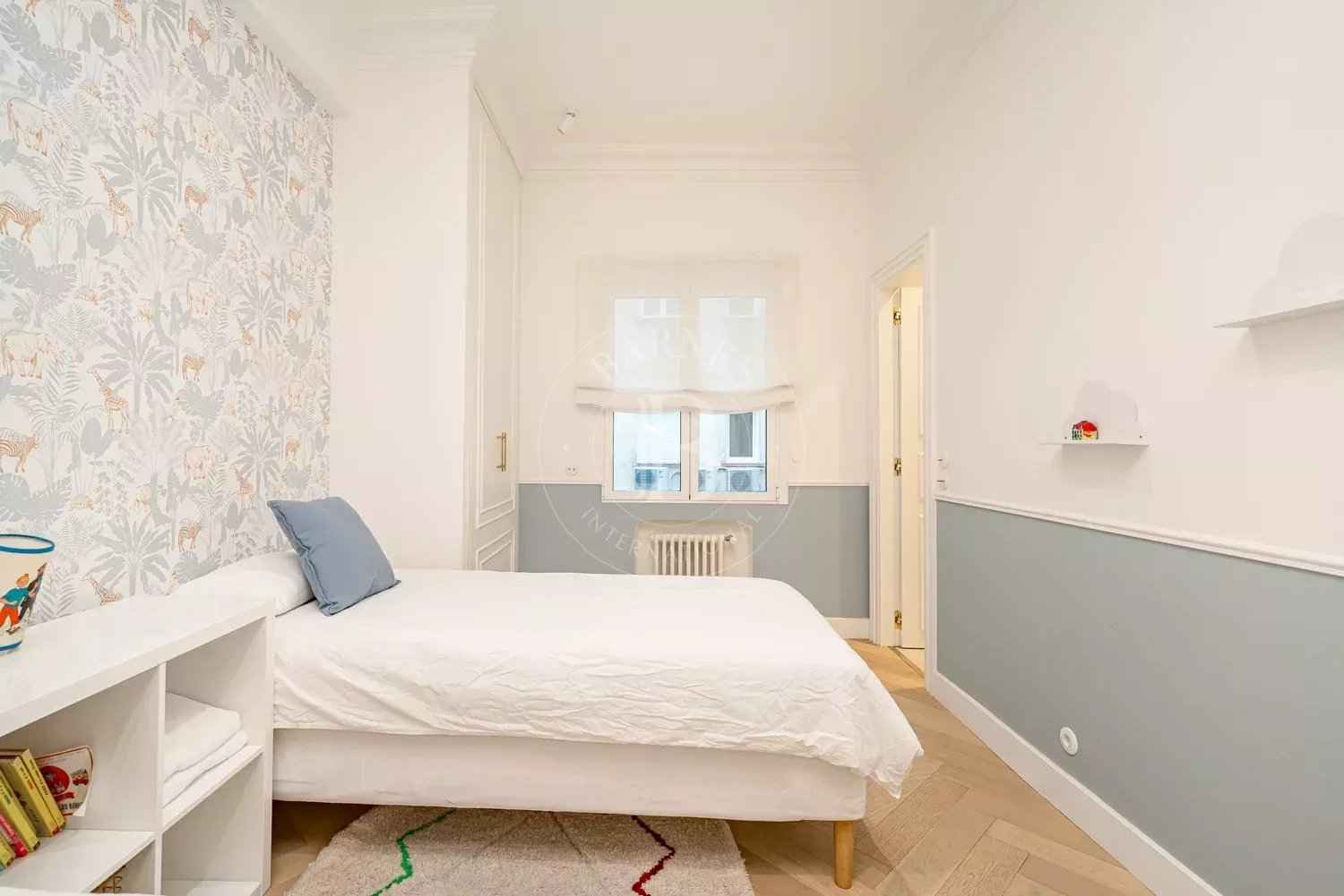 A9f06810153782cc0d47927ce19dfefd e708bb3d7b 1500 original - Attribut alt par défaut.