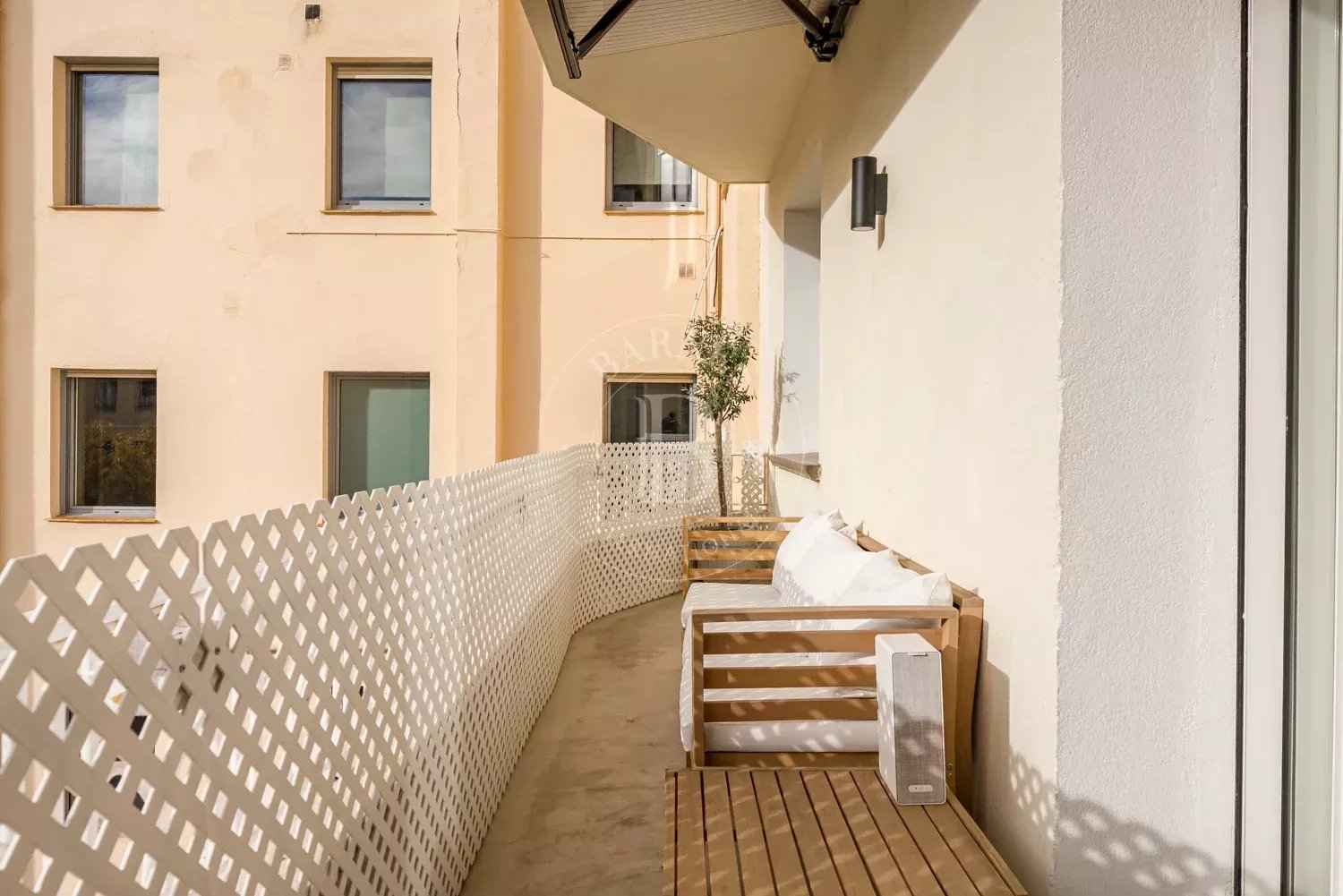 3d2bad346a5ac358f354eb43e75c162e 5069e5a432 1500 original - Attribut alt par défaut.