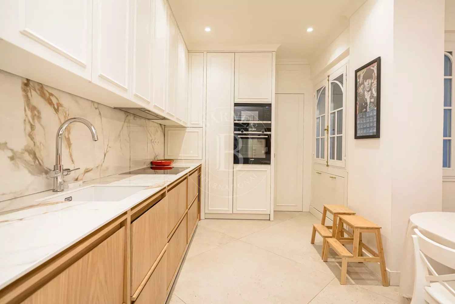 71f6e82ad8f19645c1a5324bd46820d5 e07439c3ea 1500 original - Attribut alt par défaut.